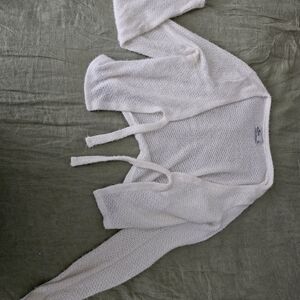 Hollister White Knit Sweater